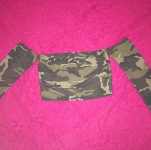 Long sleeve camo crop💚